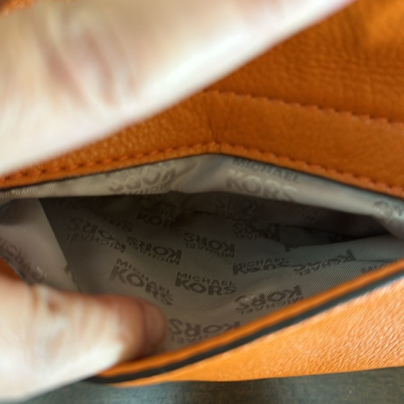 Michael Kors Orange Shoulder Bag - Picture 3 of 13